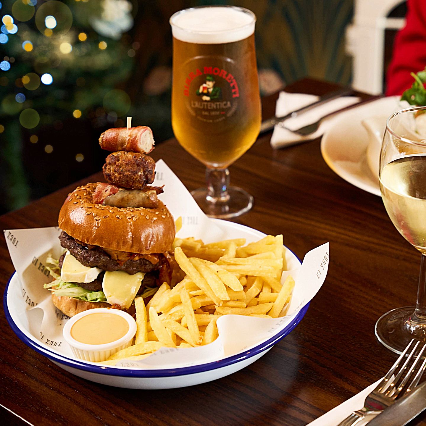 Festive Lunch & Dinner at The Woolpack in Weston